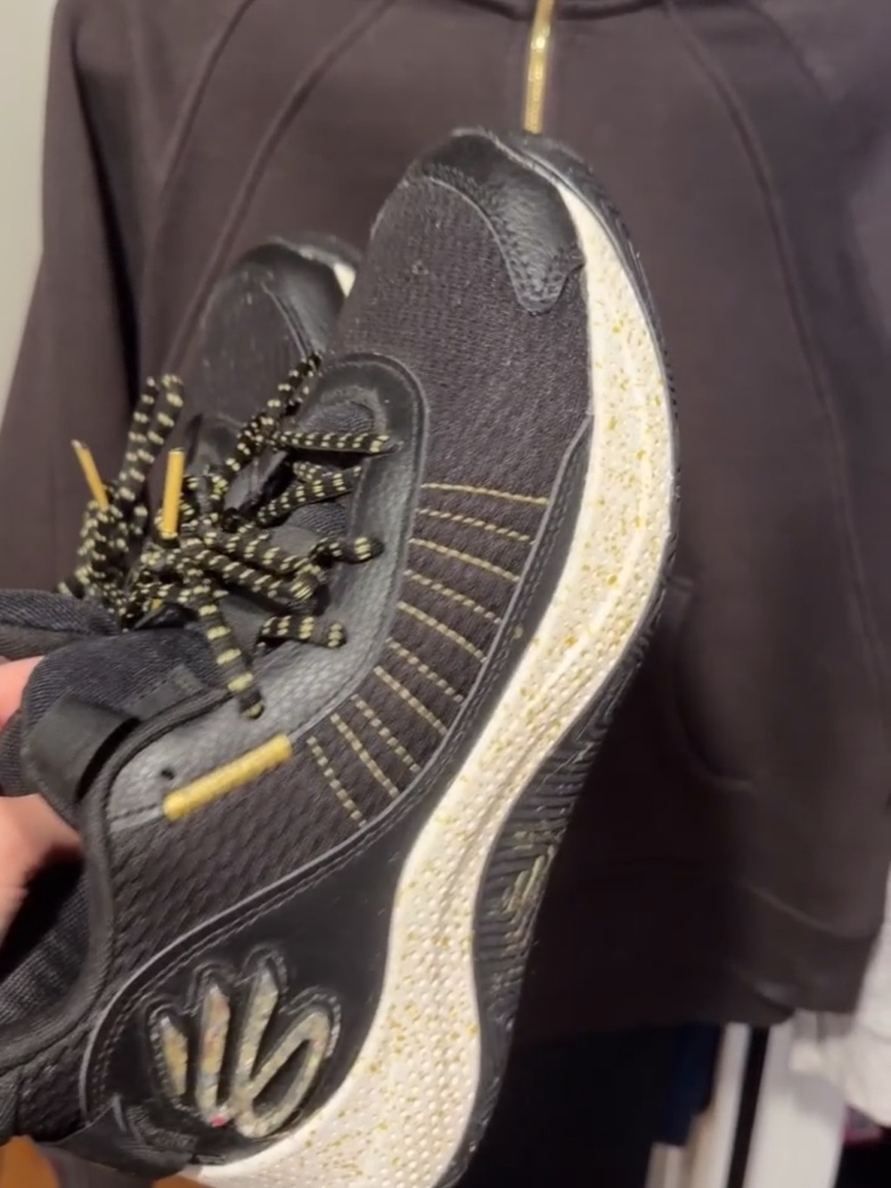 Under Armour Black Athletic Sneakers with Gold Trim men’s 9.5
